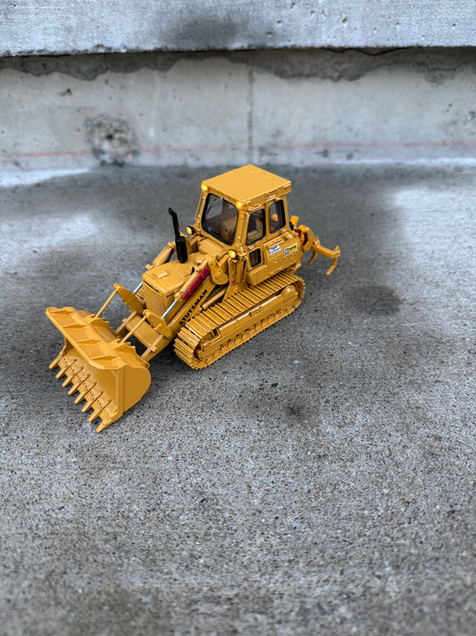 977L Track Loader Model - Backordered